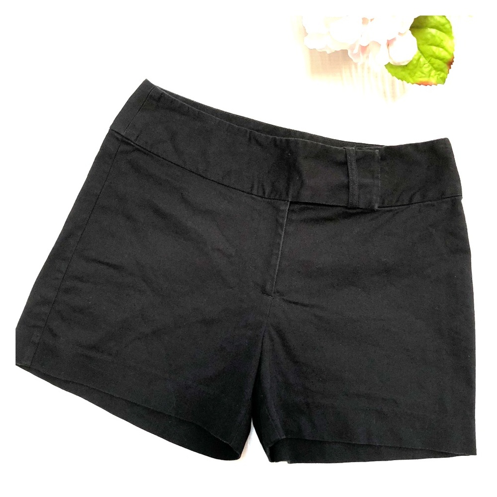 ✨ Bmoss black shorts!